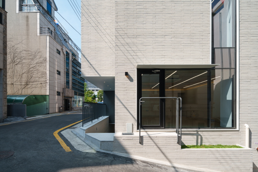 논현동 근린생활시설